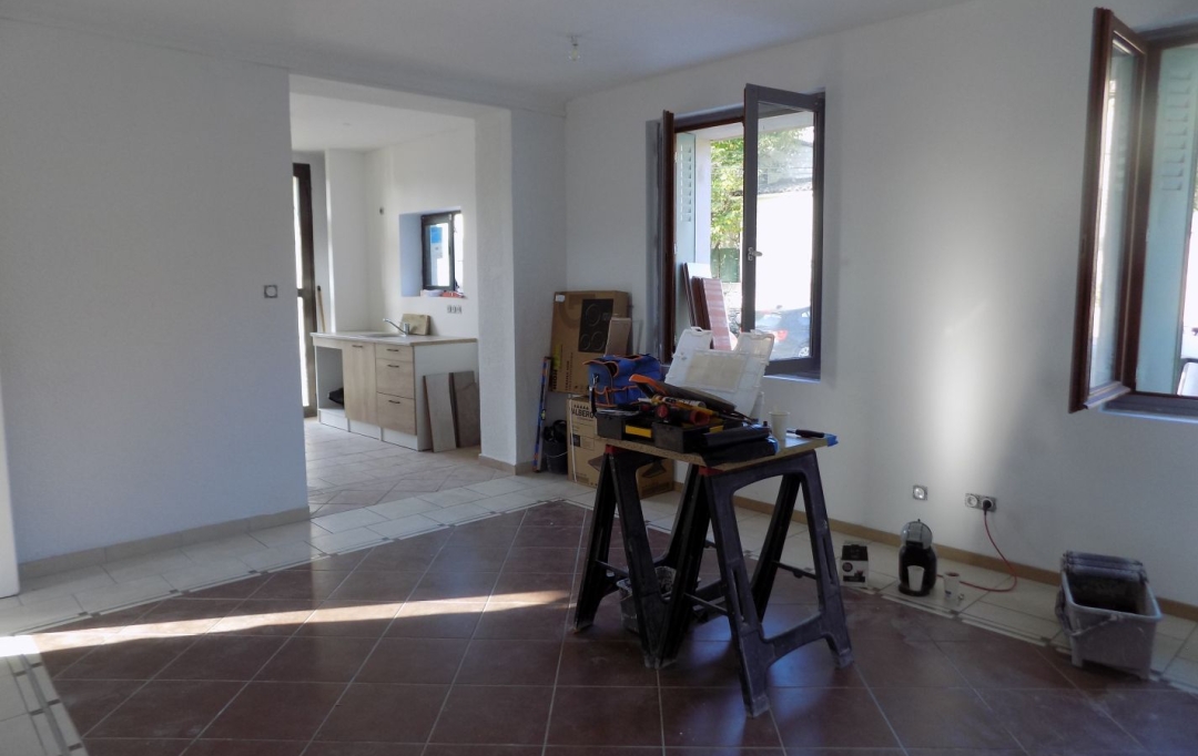 HELLO LOC : Apartment | GOUDARGUES (30630) | 50 m2 | 590 € 